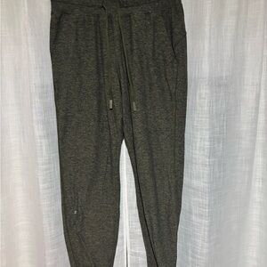Lululemon ready to Rulu Jogger Pants